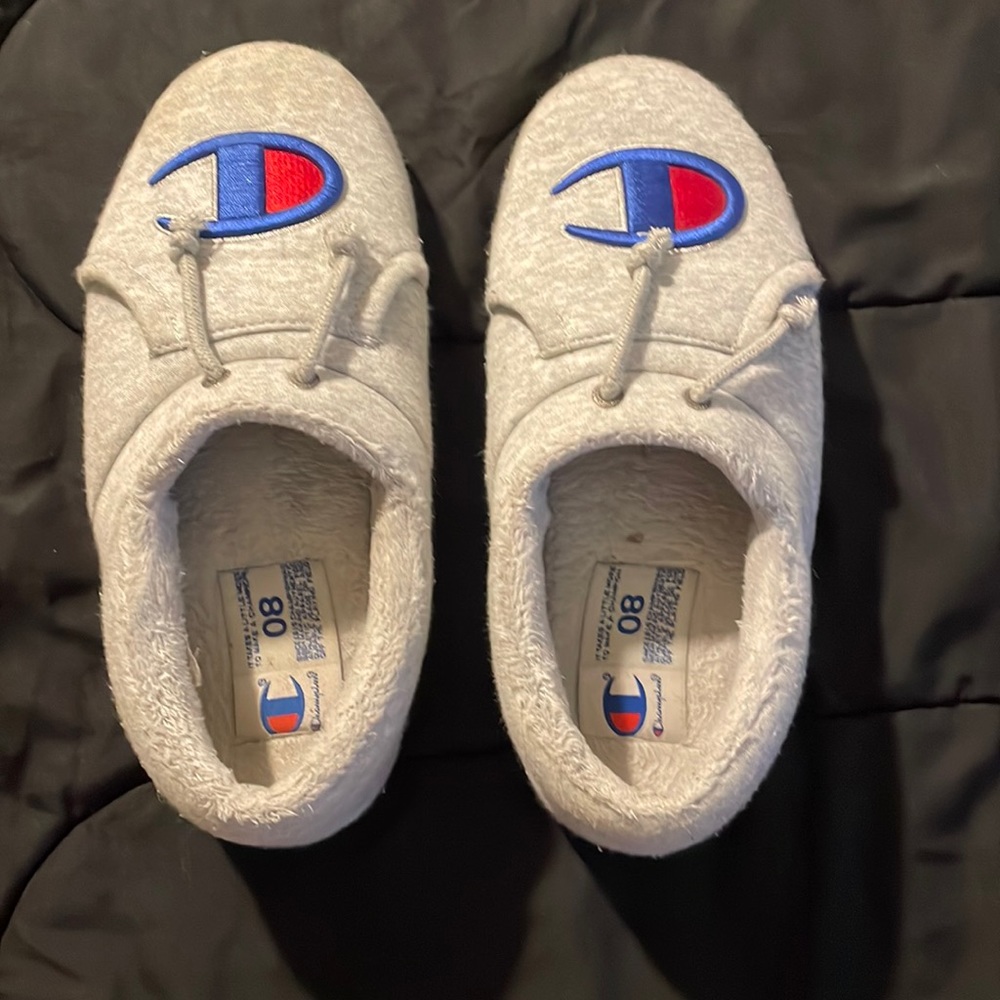 Champion hoodie slippers